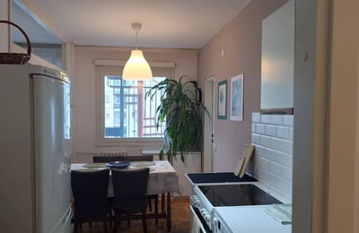 Alquiler de un acogedor piso de 3 habitaciones, 76 m², en la zona de Block 63, Nuevo Belgrado, Serbia